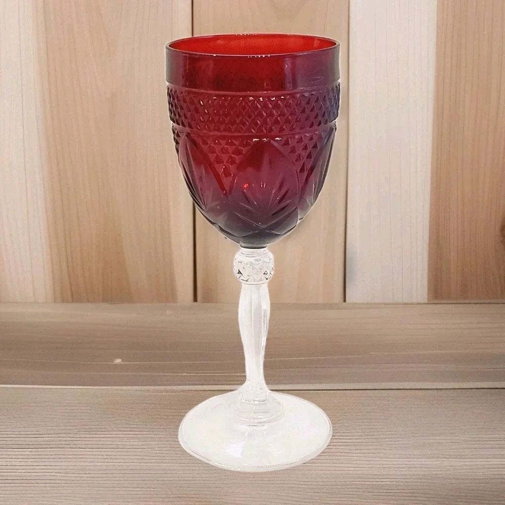 Ruby Red Luminarc Cristal D'Arques Durand 8oz Wine Glass Clear Stem 8